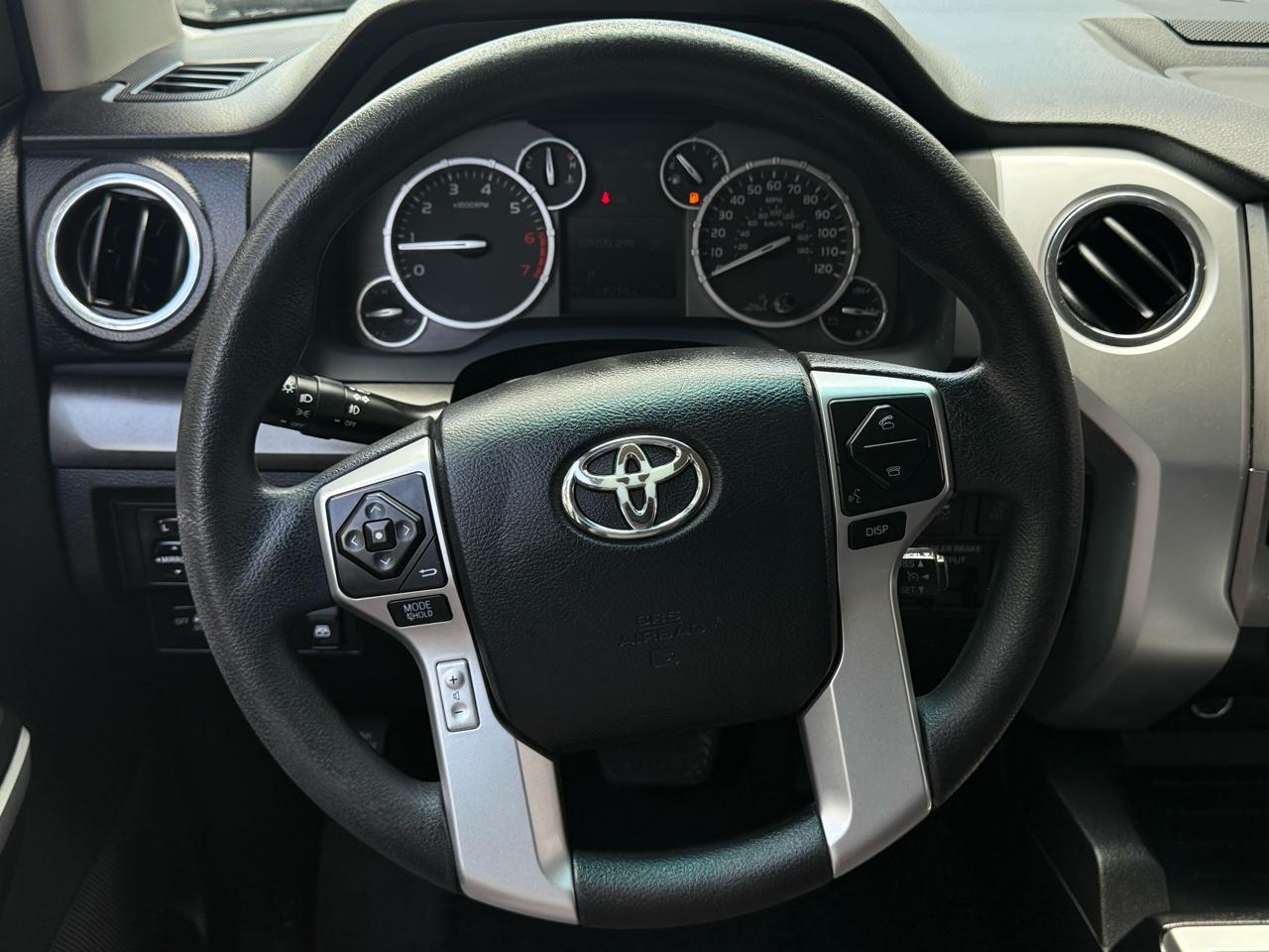 Toyota Tundra SR5 5.7L V8 FFV CrewMax 2WD 2016