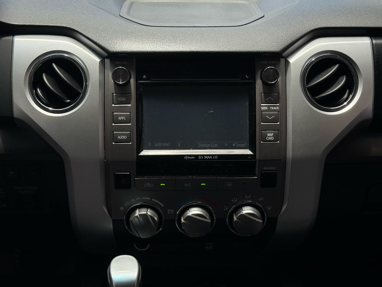 Toyota Tundra SR5 5.7L V8 FFV CrewMax 2WD 2016