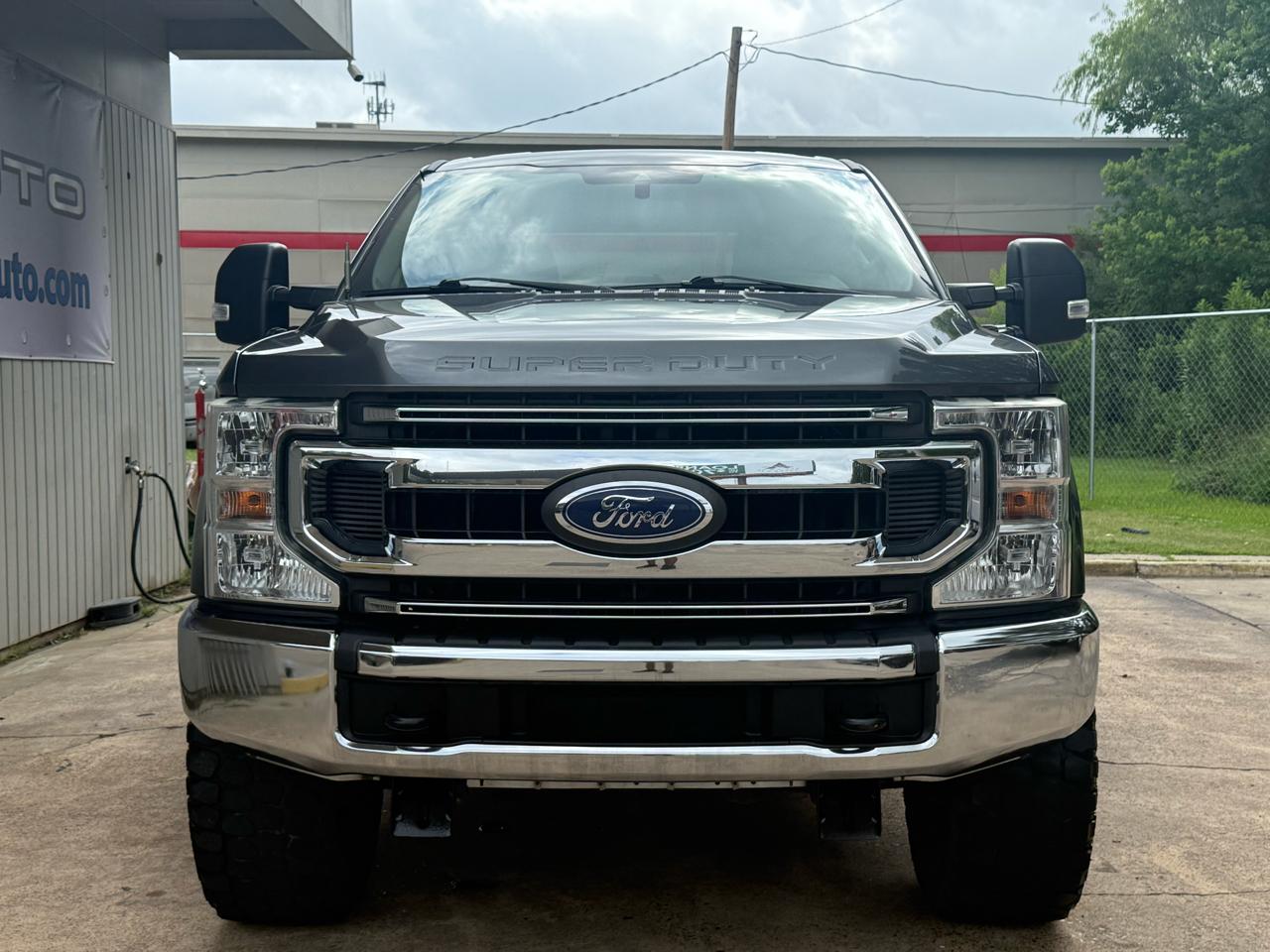 Ford F-250 SD XLT Crew Cab 4WD 2020