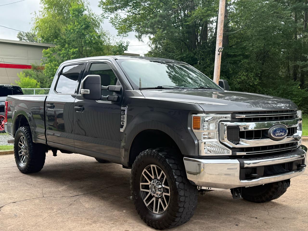 Ford F-250 SD XLT Crew Cab 4WD 2020
