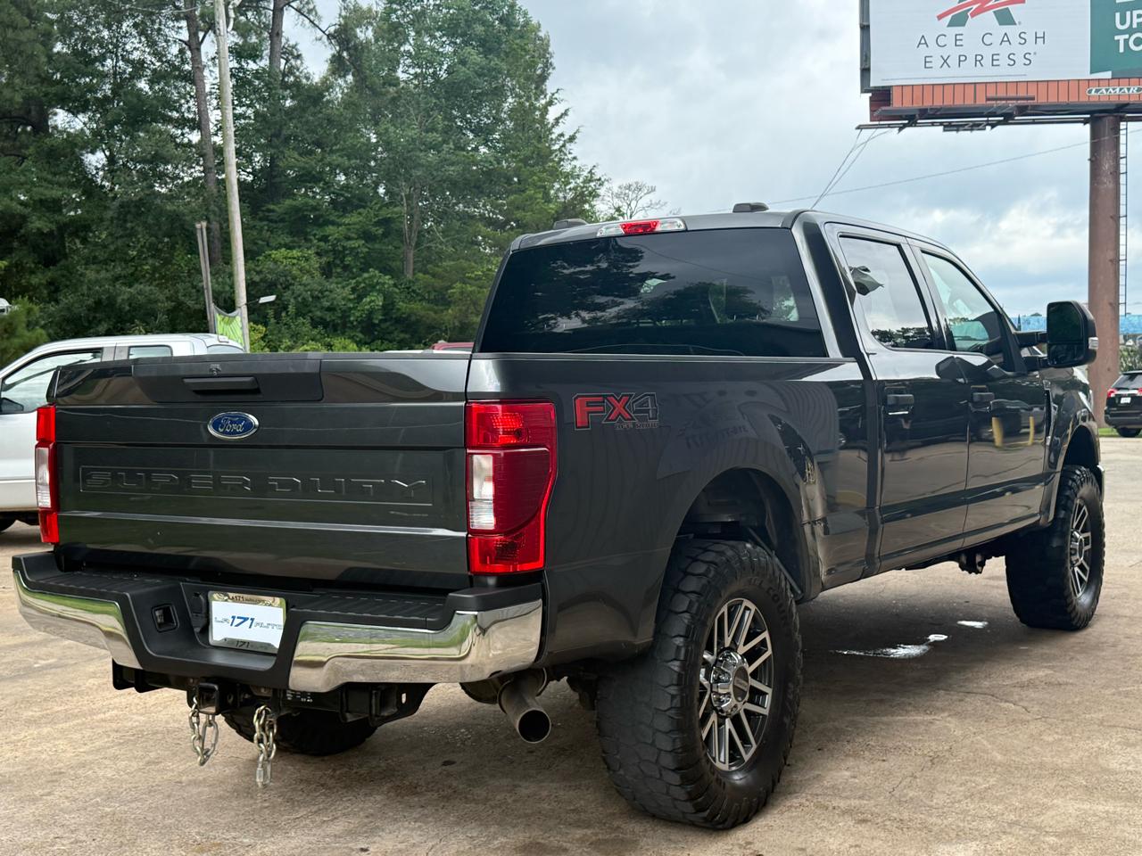 Ford F-250 SD XLT Crew Cab 4WD 2020