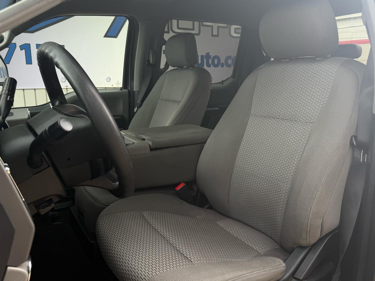 Ford F-250 SD XLT Crew Cab 4WD 2020