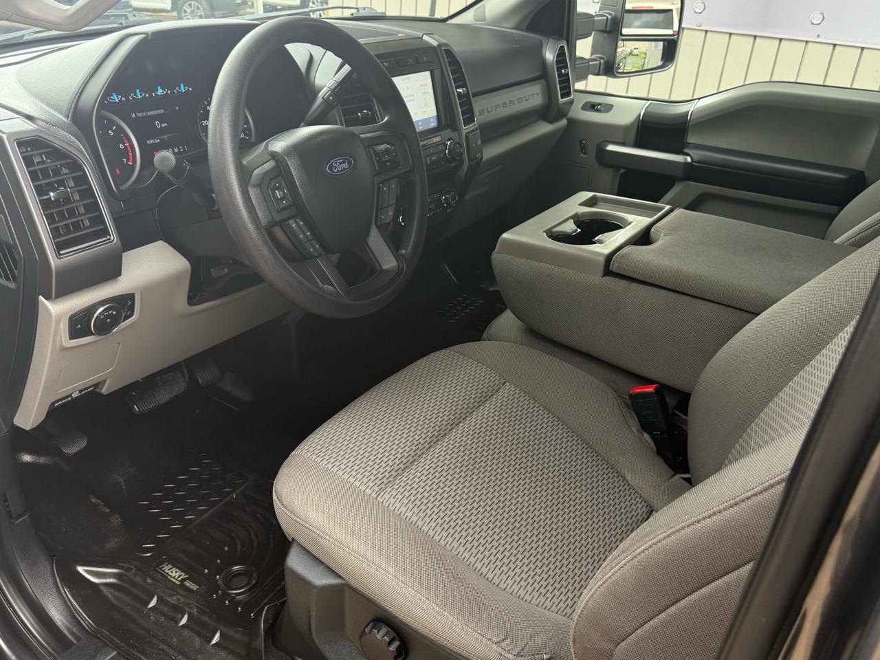 Ford F-250 SD XLT Crew Cab 4WD 2020