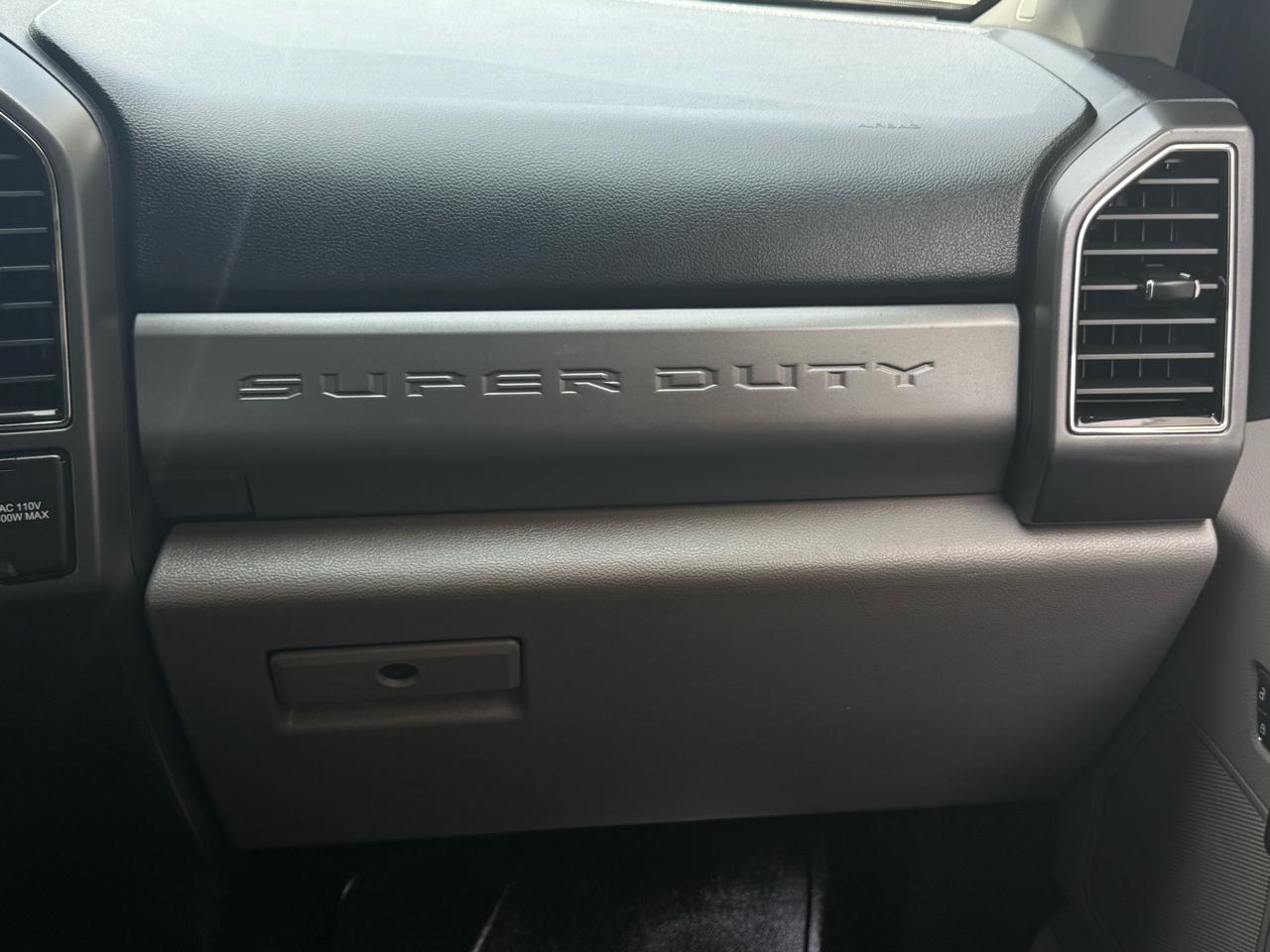 Ford F-250 SD XLT Crew Cab 4WD 2020