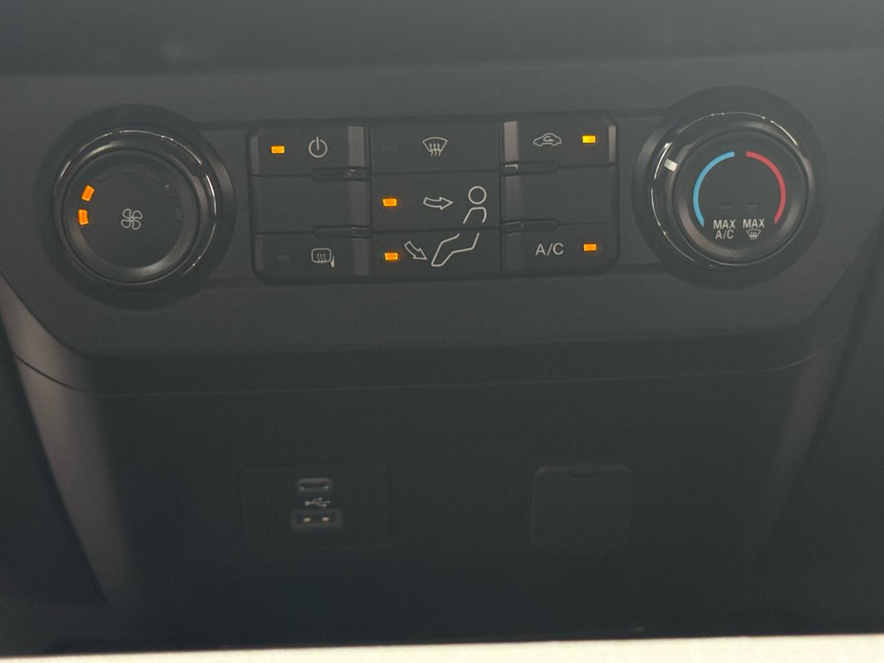 Ford F-250 SD XLT Crew Cab 4WD 2020