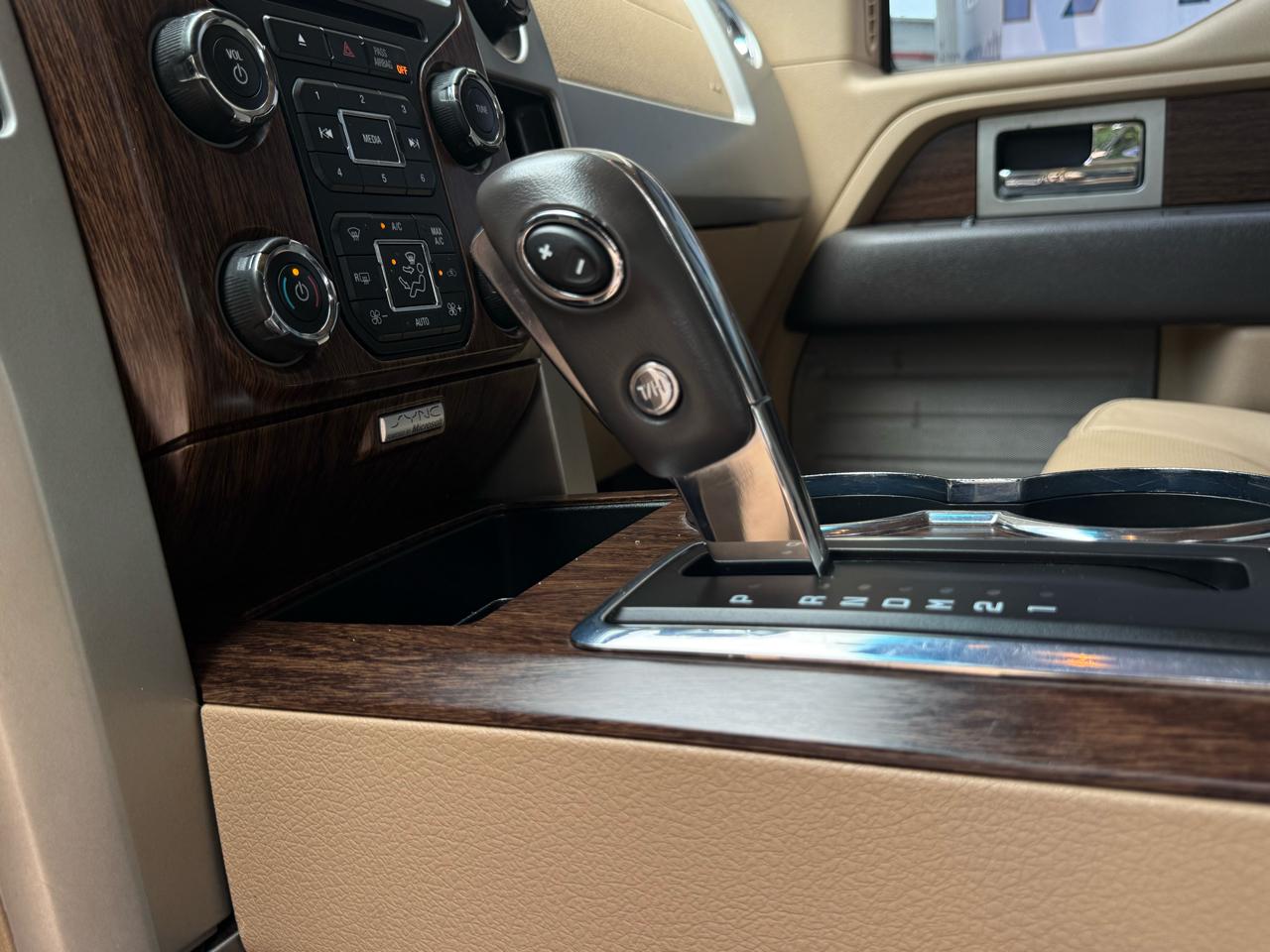 Ford F-150 Lariat SuperCrew 6.5-ft. Bed 4WD 2014