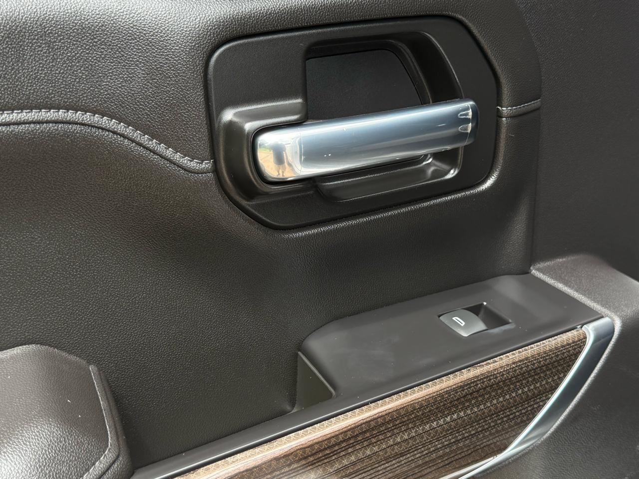 Chevrolet Silverado 1500 RST Crew Cab 2WD 2021