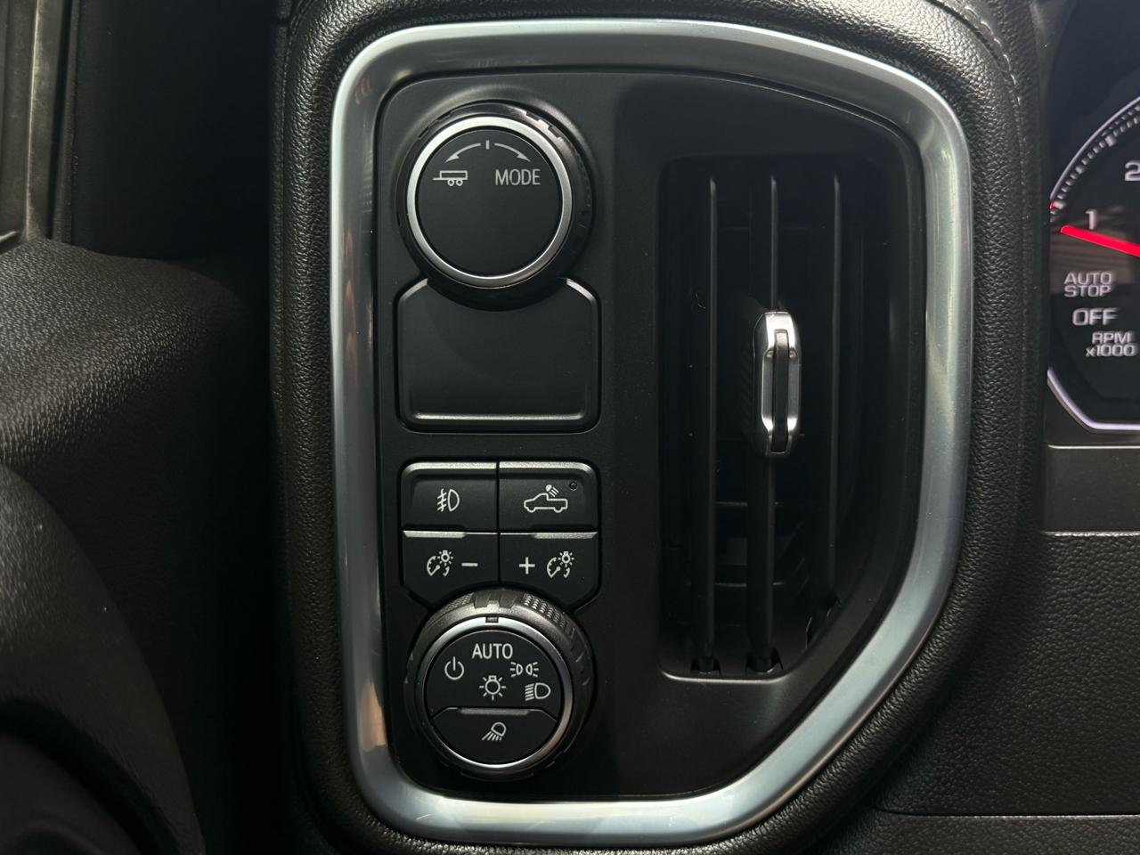 Chevrolet Silverado 1500 RST Crew Cab 2WD 2021