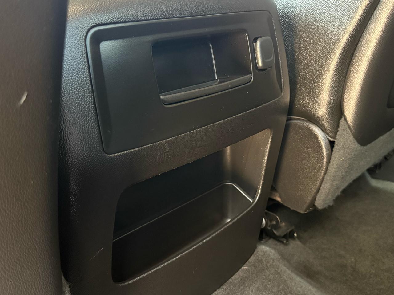 GMC Sierra 1500 4WD Crew Cab 143.5" SLT 2015