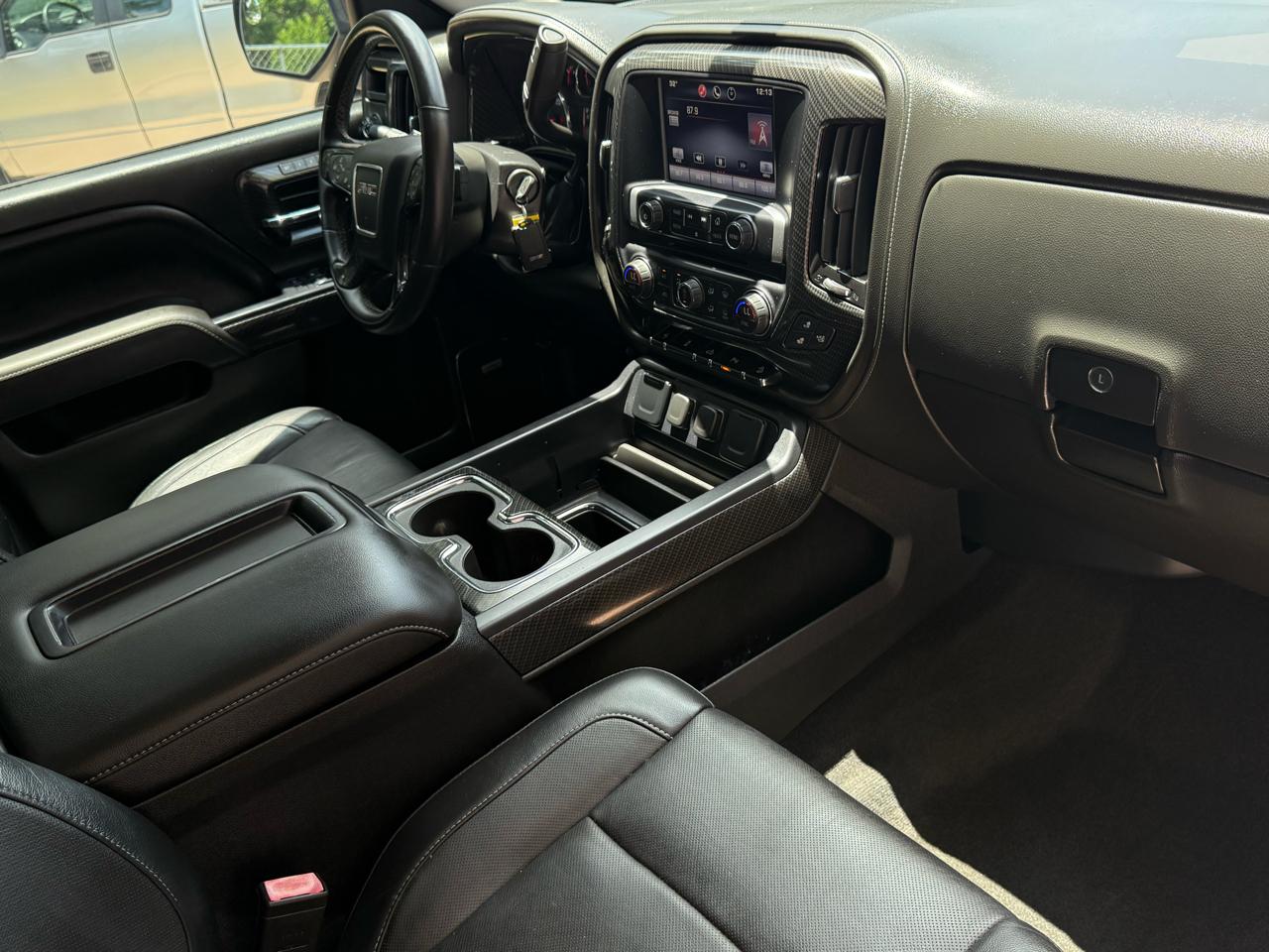 GMC Sierra 1500 4WD Crew Cab 143.5" SLT 2015