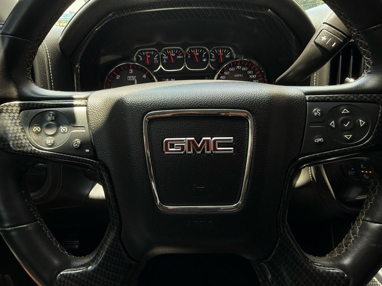 GMC Sierra 1500 4WD Crew Cab 143.5" SLT 2015