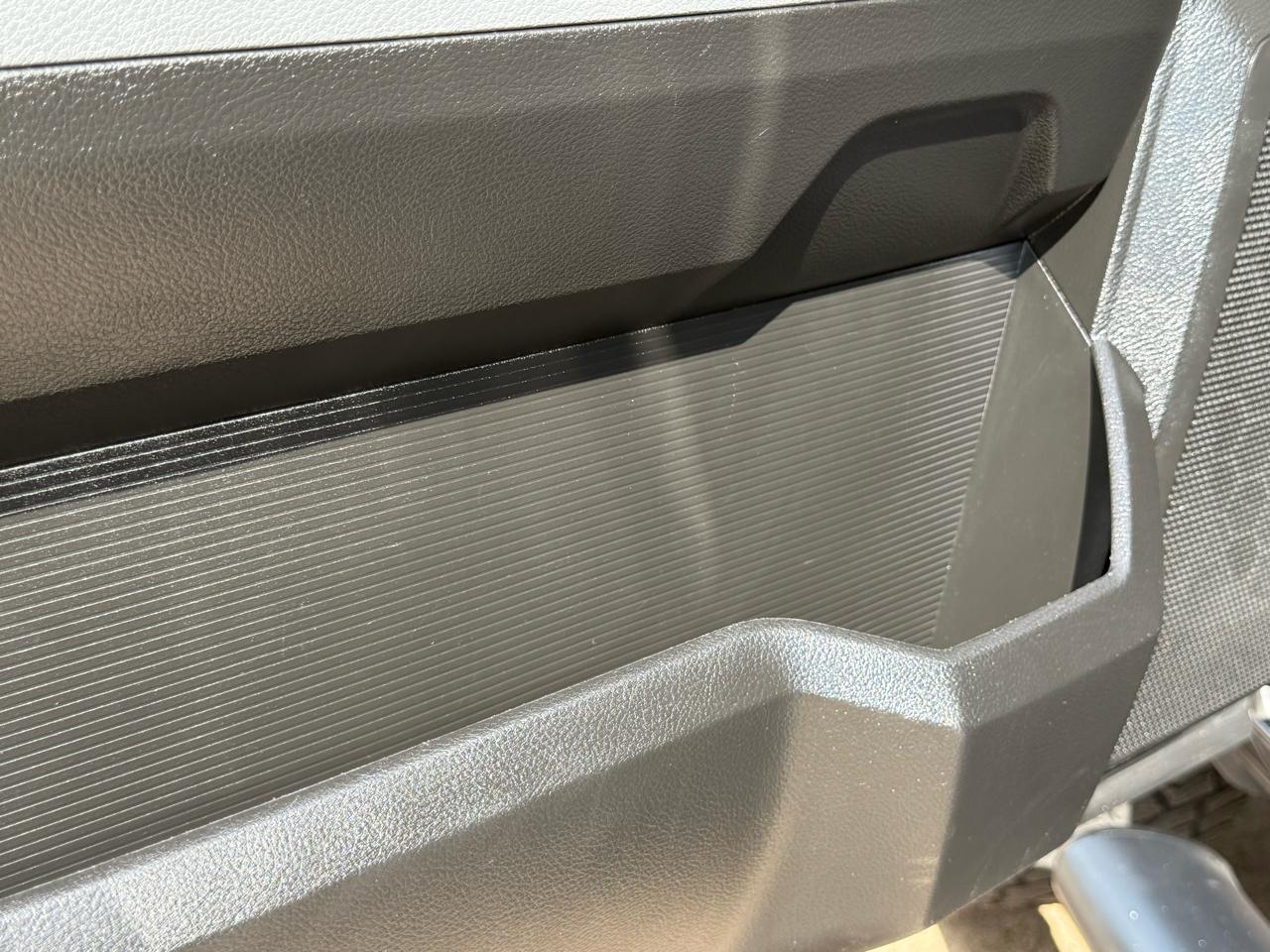 RAM 1500 Classic SLT 4x4 Crew Cab 5'7" Box 2019