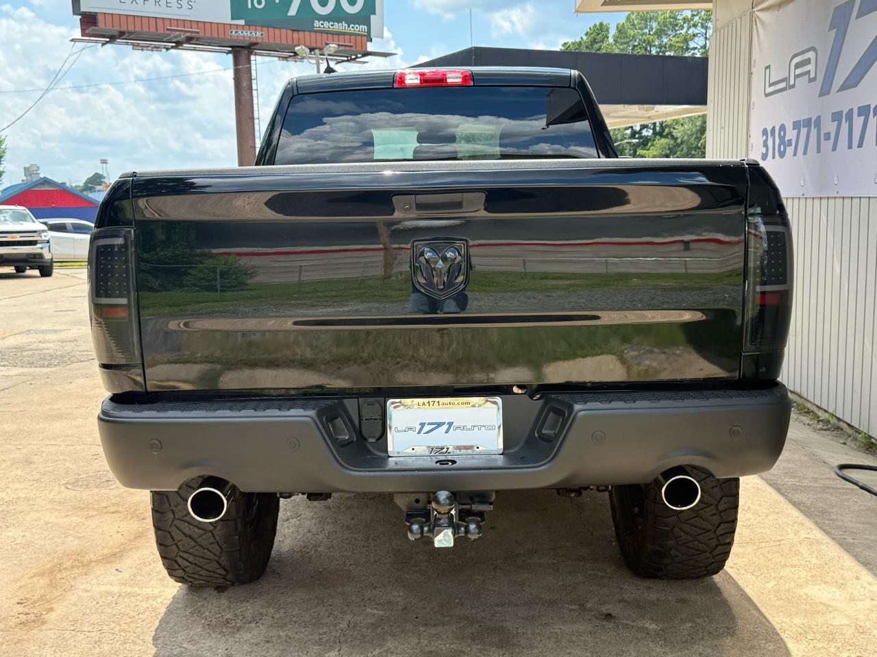RAM 1500 Classic Warlock 4x4 Quad Cab 6'4" Box 2020