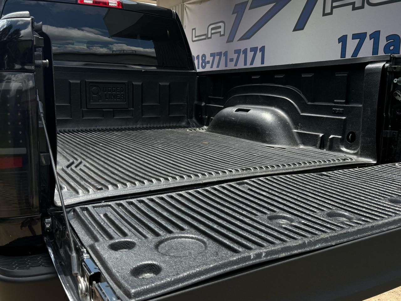 RAM 1500 Classic Warlock 4x4 Quad Cab 6'4" Box 2020