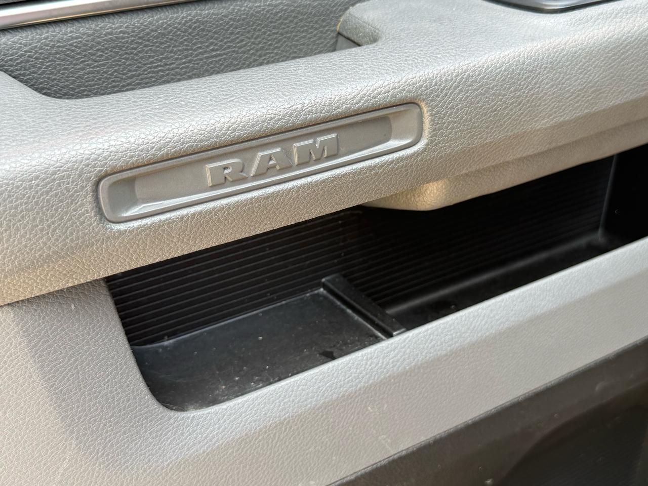 RAM 1500 Classic Warlock 4x4 Quad Cab 6'4" Box 2020