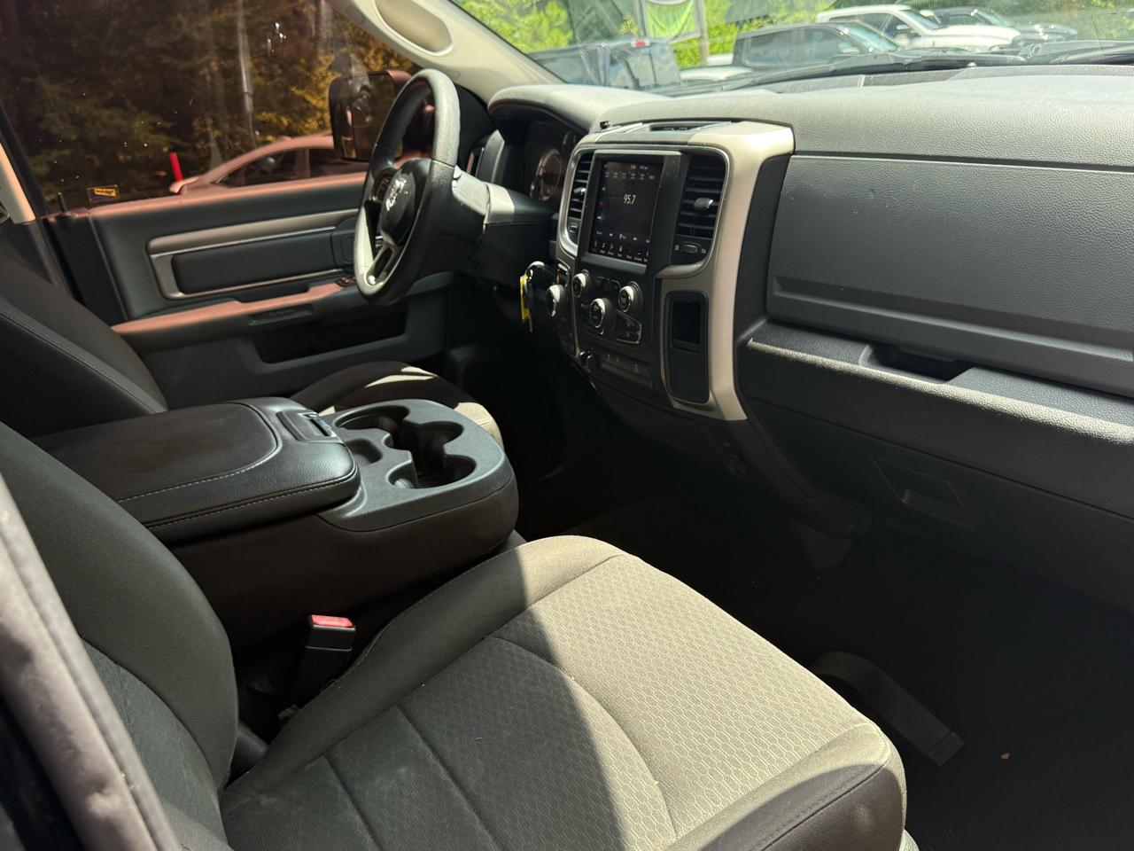 RAM 1500 Classic Warlock 4x4 Quad Cab 6'4" Box 2020