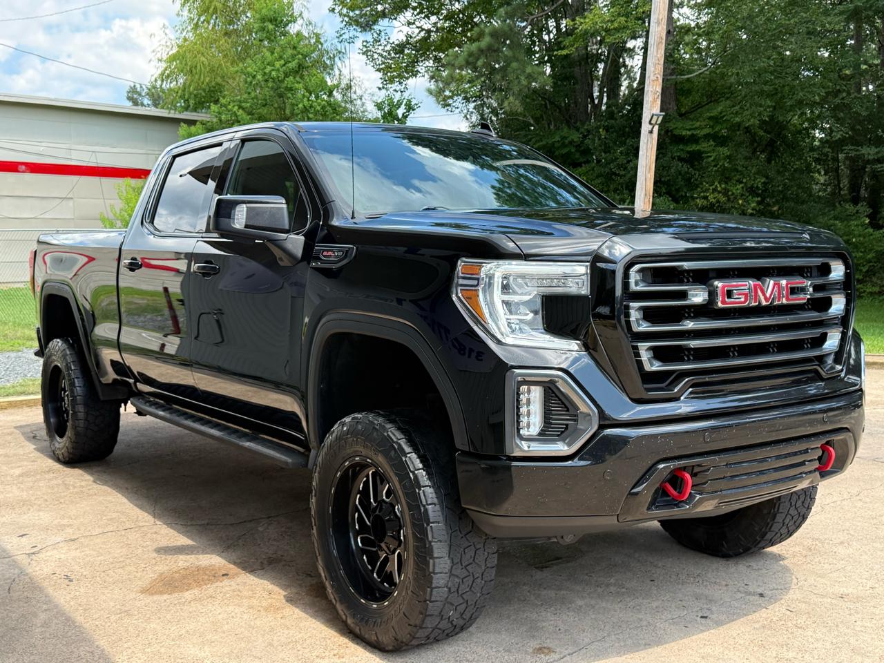 GMC Sierra 1500 Limited 4WD Crew Cab 157" AT4 2022