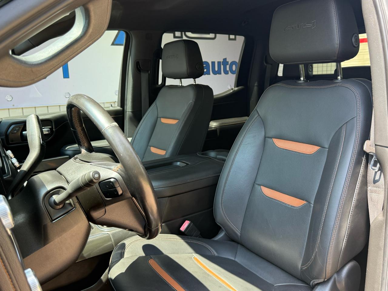 GMC Sierra 1500 Limited 4WD Crew Cab 157" AT4 2022