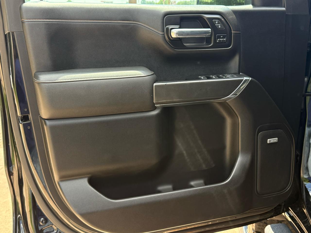 GMC Sierra 1500 Limited 4WD Crew Cab 157" AT4 2022