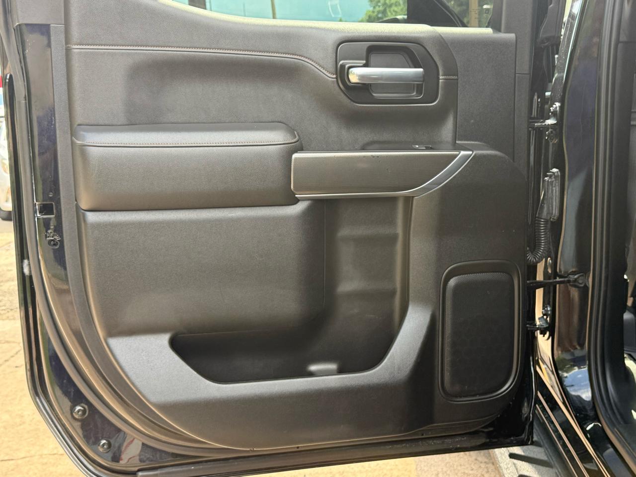 GMC Sierra 1500 Limited 4WD Crew Cab 157" AT4 2022