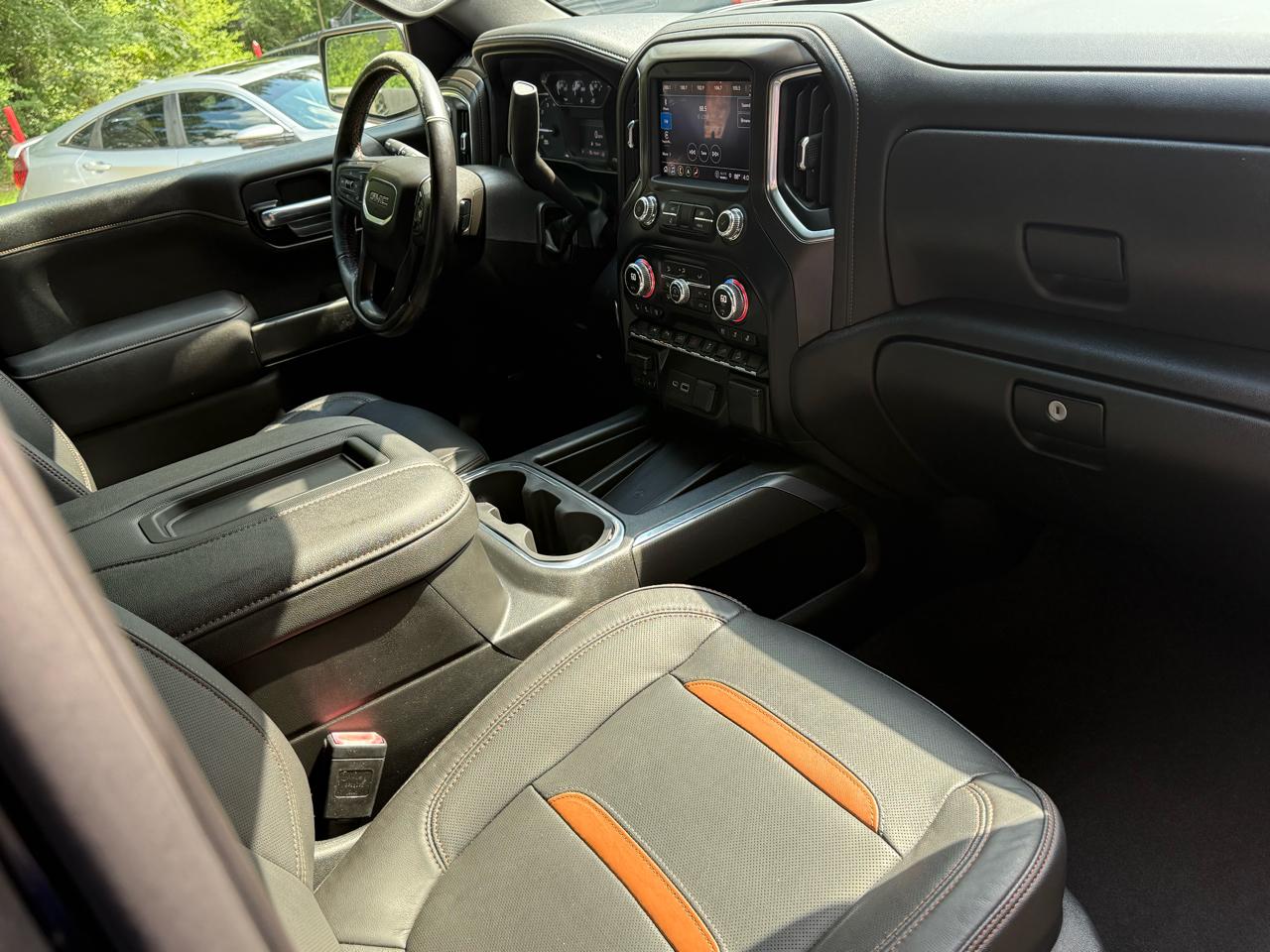 GMC Sierra 1500 Limited 4WD Crew Cab 157" AT4 2022