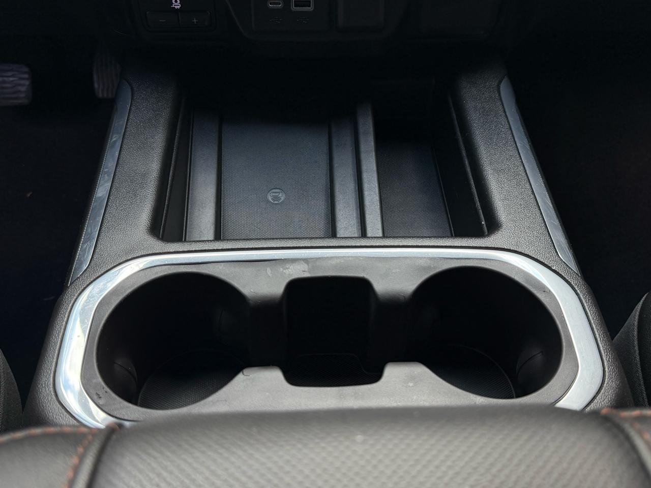 GMC Sierra 1500 Limited 4WD Crew Cab 157" AT4 2022
