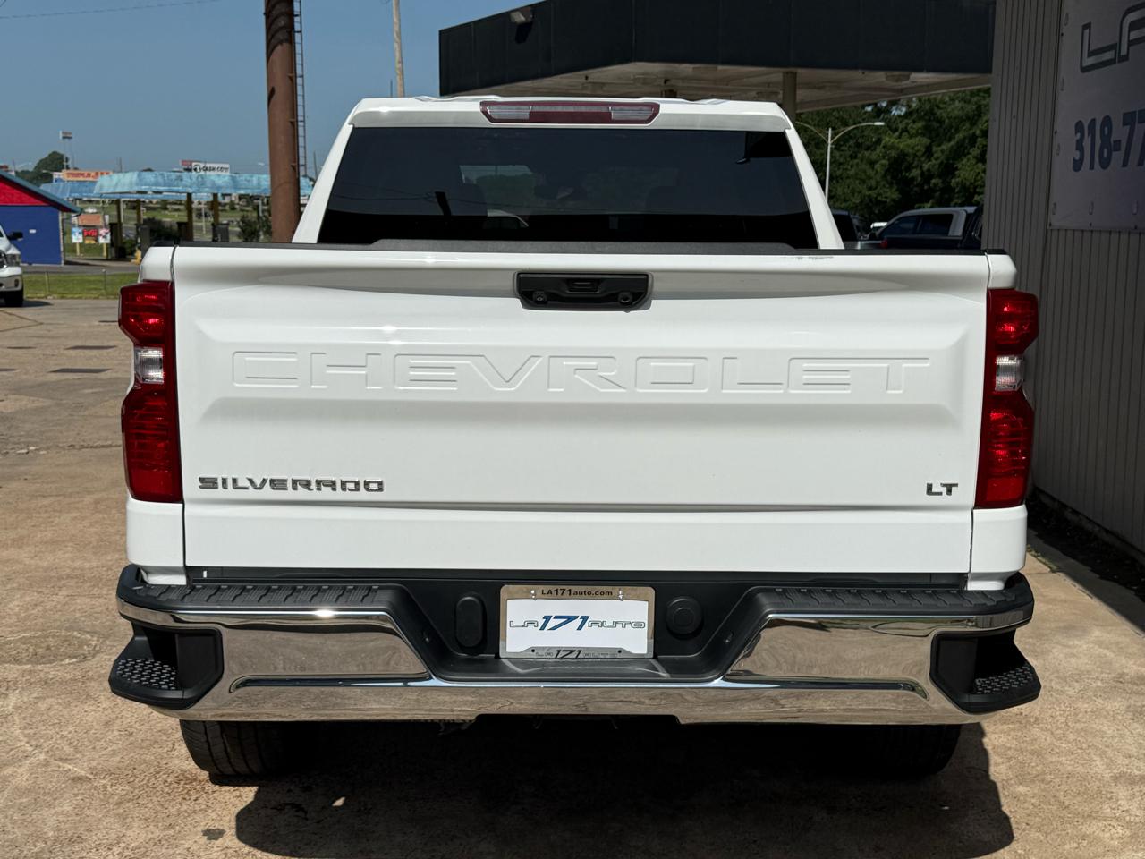 Chevrolet Silverado 1500 2WD Crew Cab 147" LT 2023