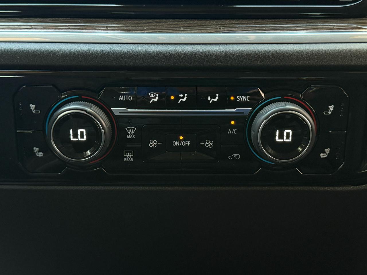 Chevrolet Silverado 1500 2WD Crew Cab 147" LT 2023