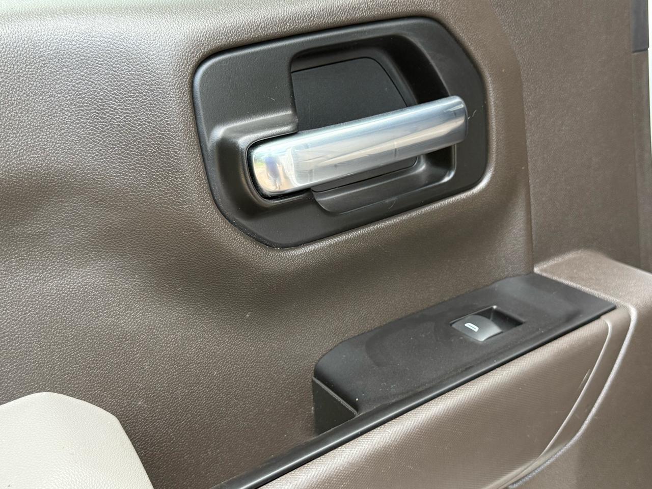 Chevrolet Silverado 1500 Limited 2WD Crew Cab 147" LT 2022