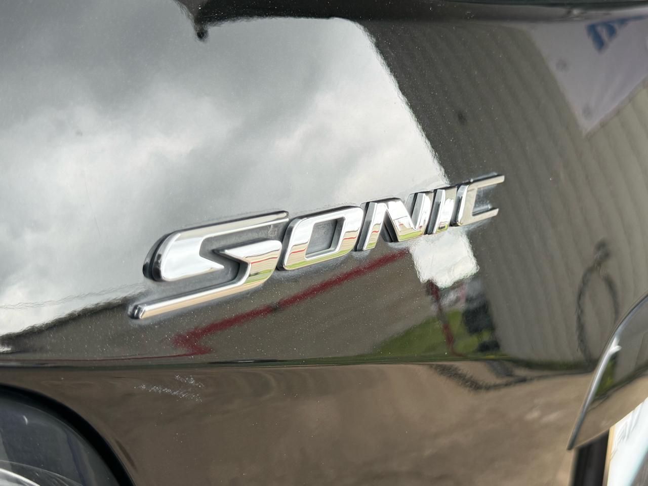 Chevrolet Sonic 5dr HB Auto LT w/1SD 2019