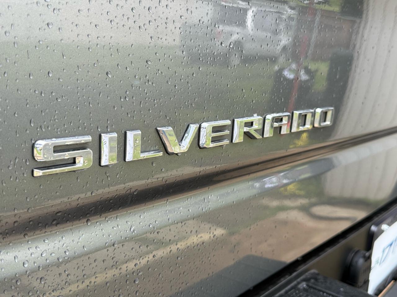 Chevrolet Silverado 1500 4WD Crew Cab 147" LT 2020