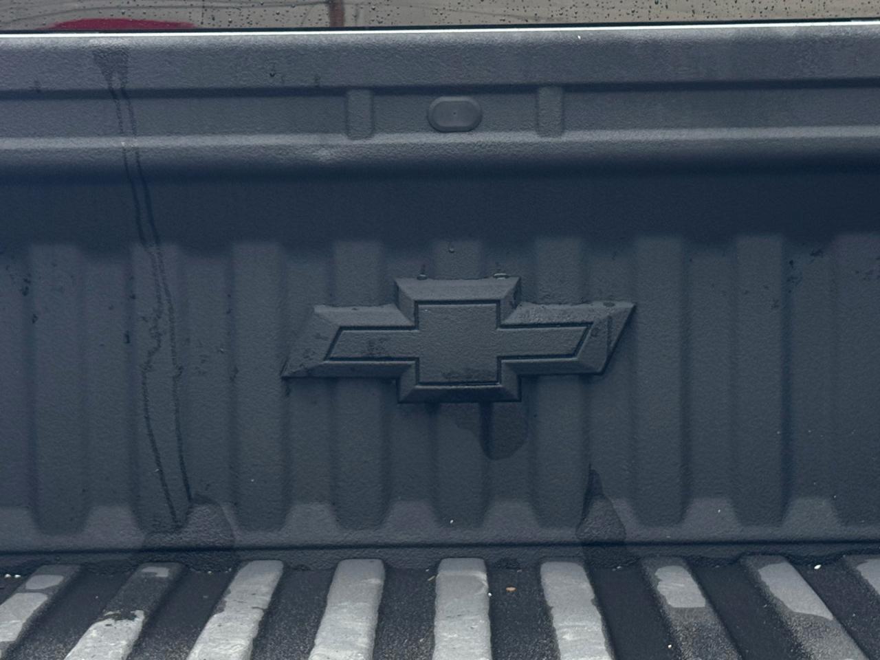 Chevrolet Silverado 1500 4WD Crew Cab 147" LT 2020