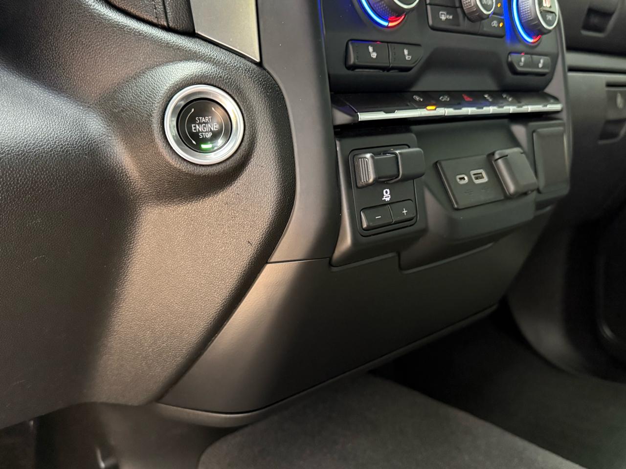 Chevrolet Silverado 1500 4WD Crew Cab 147" LT 2020