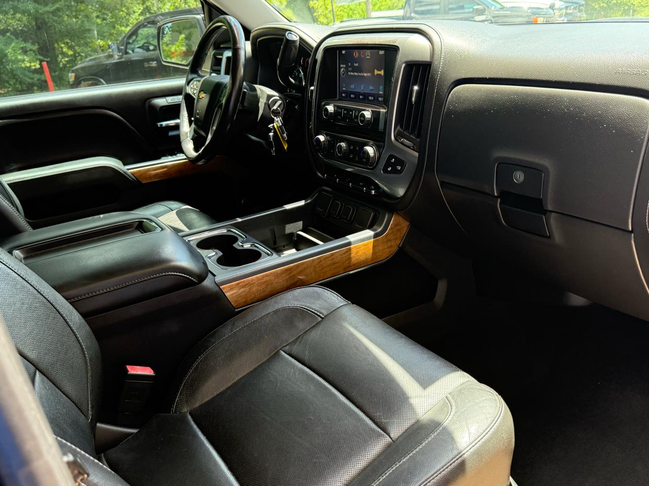 Chevrolet Silverado 1500 2WD Crew Cab 143.5" LTZ w/1LZ 2014