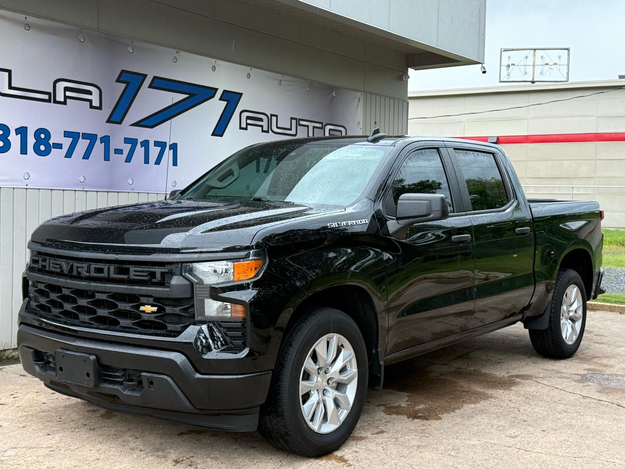 2022 Chevrolet Silverado 1500 2WD Crew Cab 147" Custom