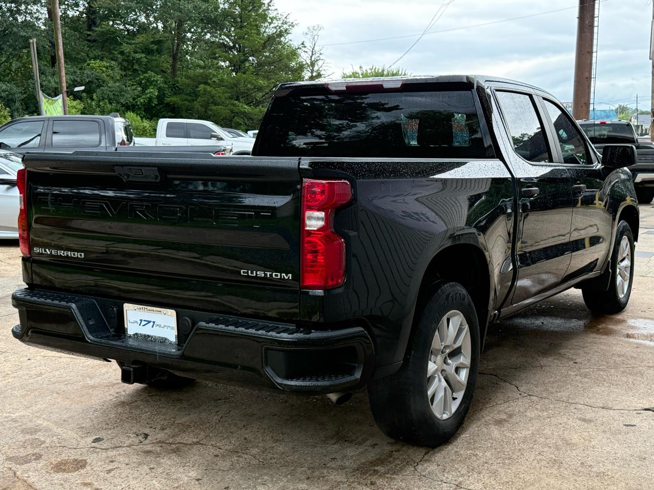 Chevrolet Silverado 1500 2WD Crew Cab 147" Custom 2022