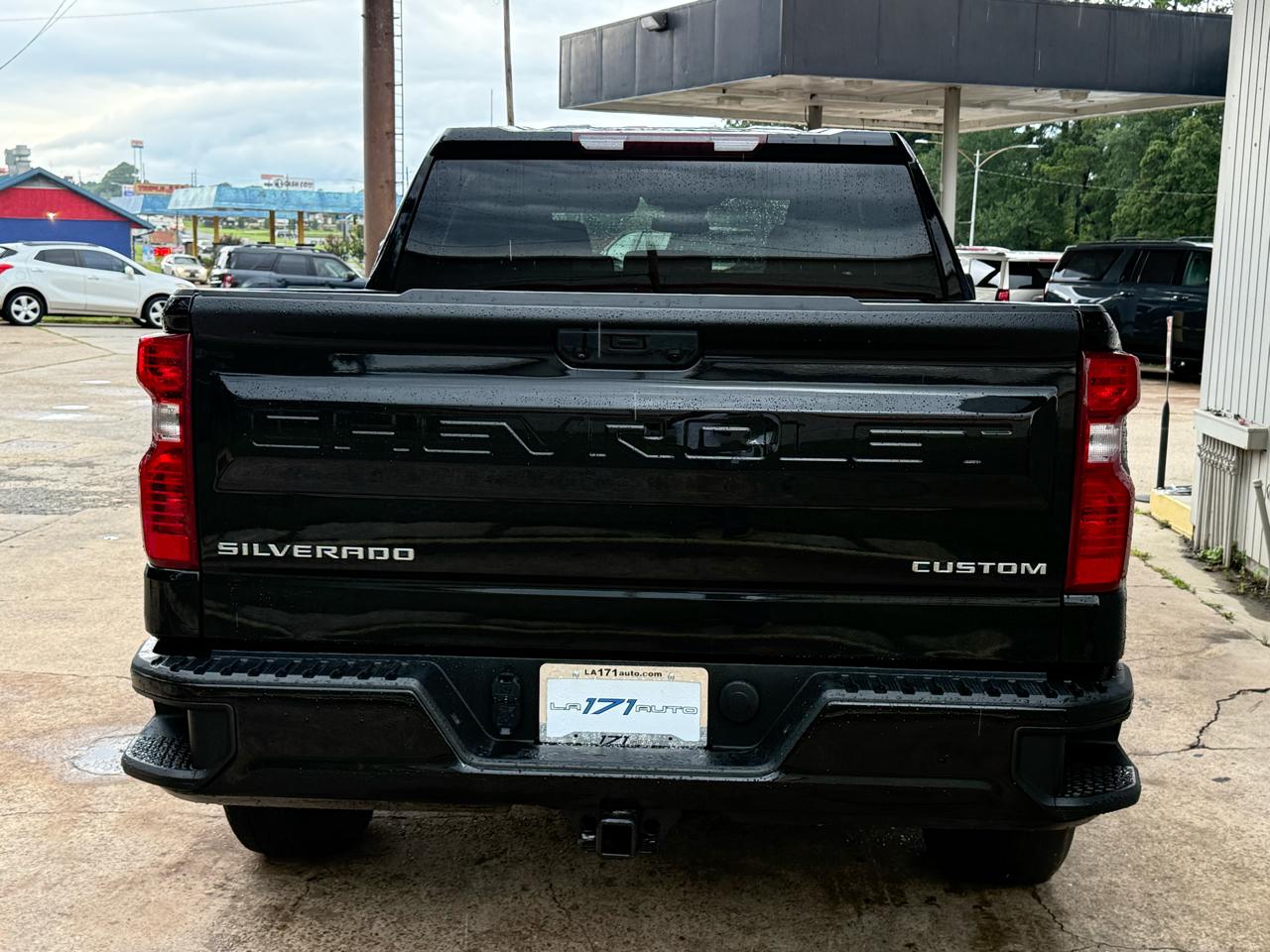 Chevrolet Silverado 1500 2WD Crew Cab 147" Custom 2022