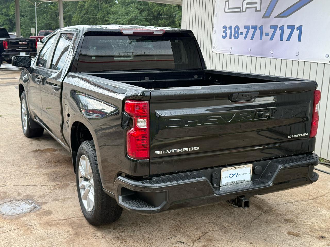 Chevrolet Silverado 1500 2WD Crew Cab 147" Custom 2022
