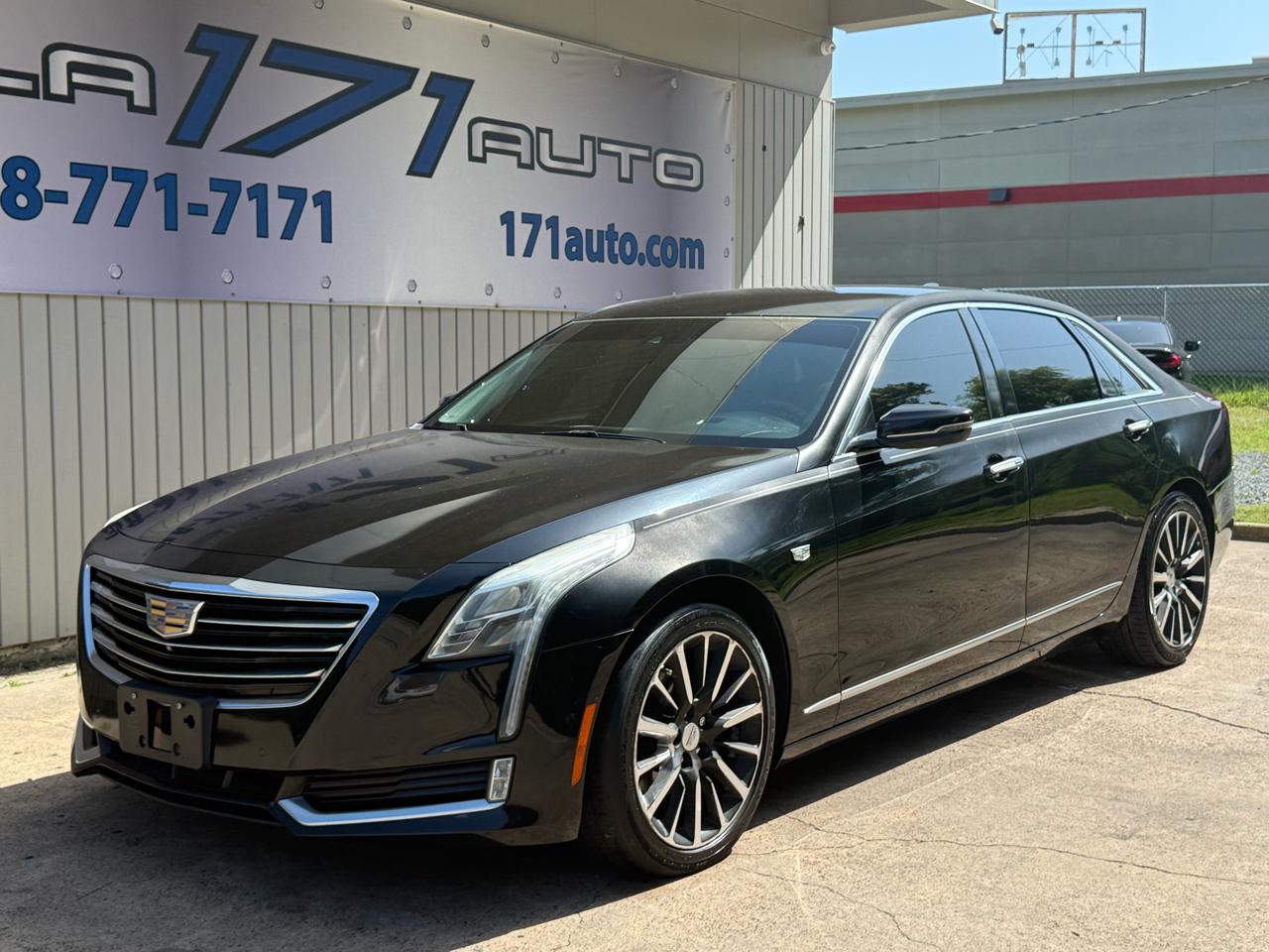 Cadillac CT6 4dr Sdn 2.0L Turbo Luxury RWD 2017