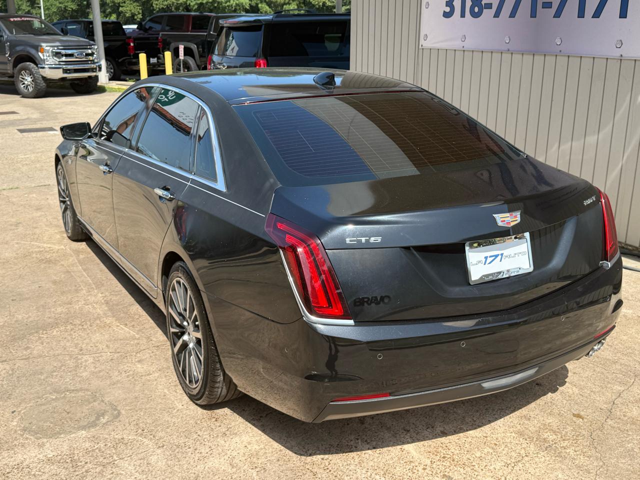 Cadillac CT6 4dr Sdn 2.0L Turbo Luxury RWD 2017