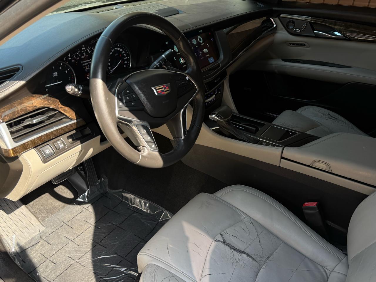Cadillac CT6 4dr Sdn 2.0L Turbo Luxury RWD 2017
