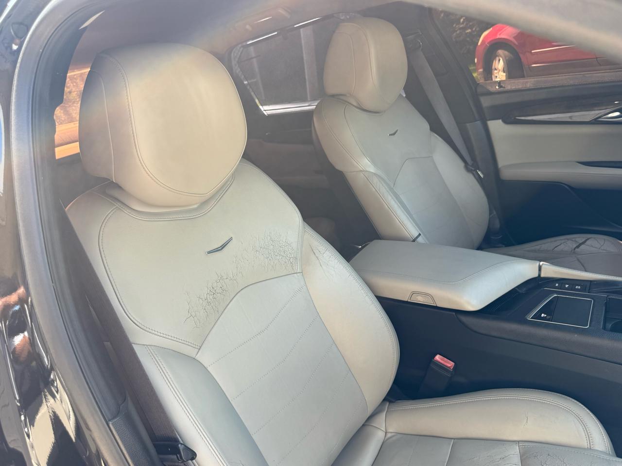Cadillac CT6 4dr Sdn 2.0L Turbo Luxury RWD 2017