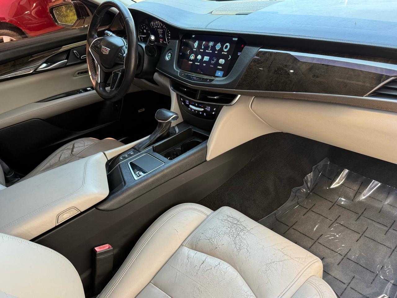 Cadillac CT6 4dr Sdn 2.0L Turbo Luxury RWD 2017