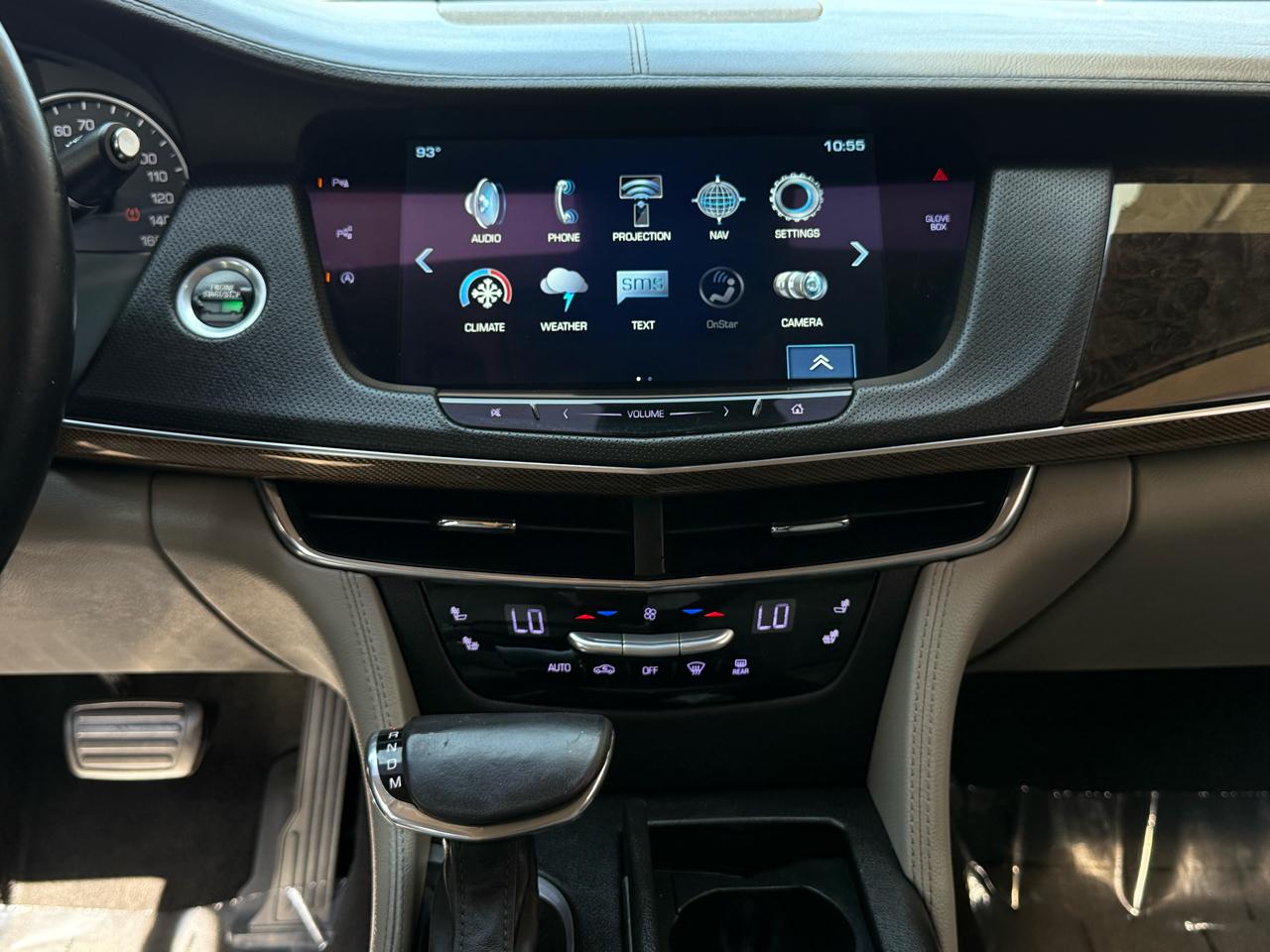 Cadillac CT6 4dr Sdn 2.0L Turbo Luxury RWD 2017