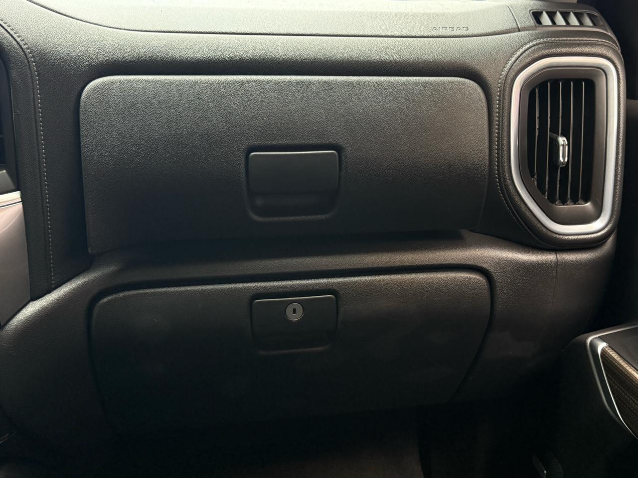 Chevrolet Silverado 1500 4WD Crew Cab 147" LT Trail Boss 2021