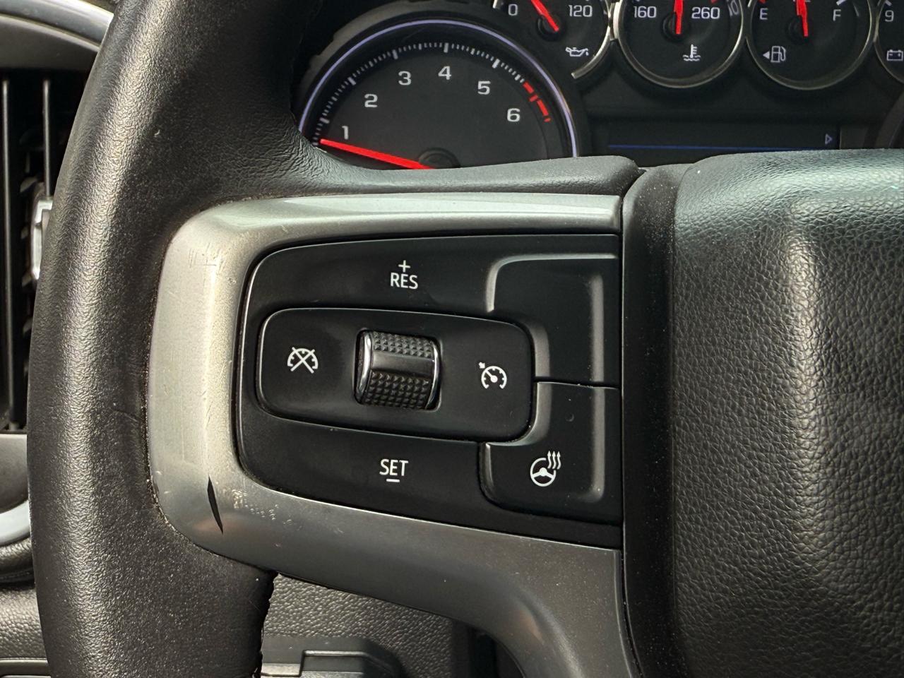 Chevrolet Silverado 1500 4WD Crew Cab 147" LT Trail Boss 2021