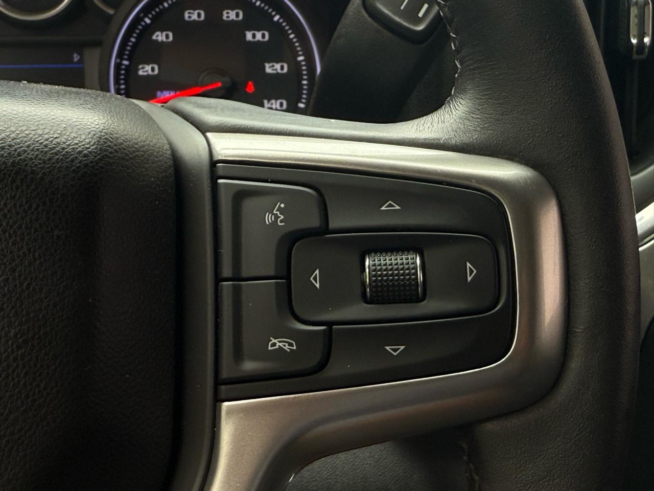 Chevrolet Silverado 1500 4WD Crew Cab 147" LT Trail Boss 2021
