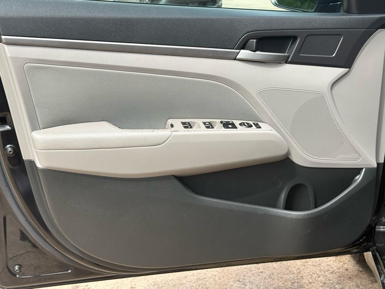 Hyundai Elantra SEL 2.0L Auto (Alabama) 2018