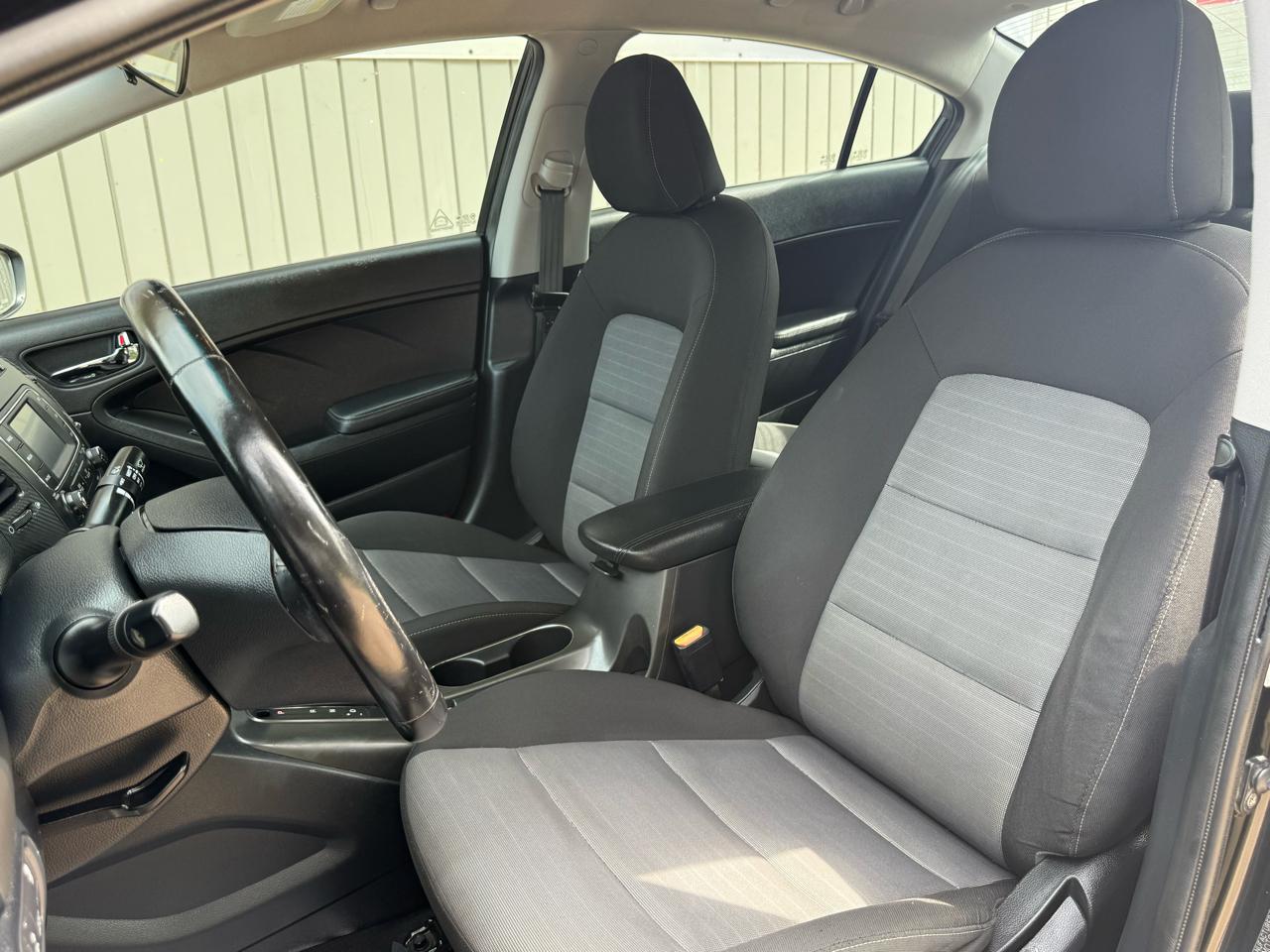 Kia Forte 4dr Sdn Auto EX 2016