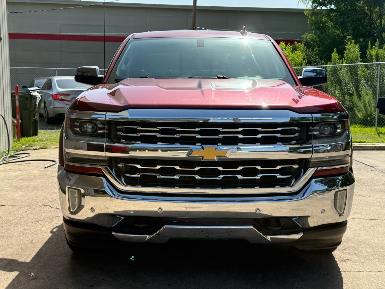 Chevrolet Silverado 1500 4WD Crew Cab 143.5" LTZ w/1LZ 2017